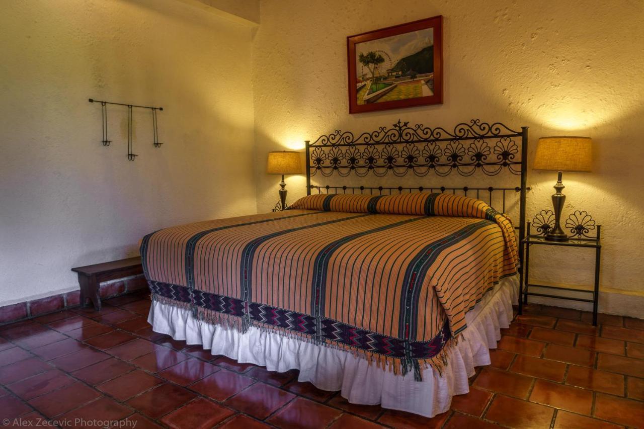 Hotel Toliman San Lucas Tolimán Exteriér fotografie